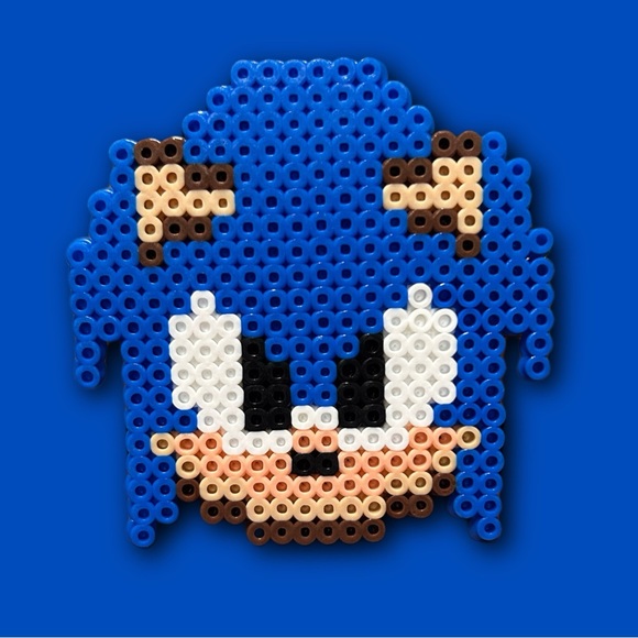 Art Sonic The Hedgehog Perler Bead Sprite Poshmark M 661ff743c9af8ca2941d0473